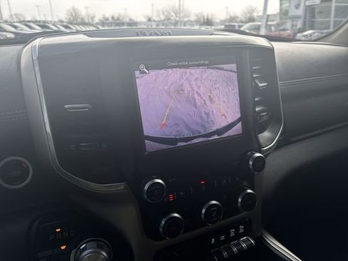 Used 2020 RAM 1500 Laramie AWD/4WD image 14