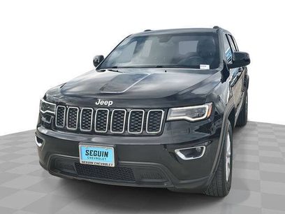 Used 2021 Jeep Grand Cherokee Laredo