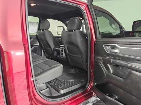Used 2025 RAM 1500 Big Horn image 34