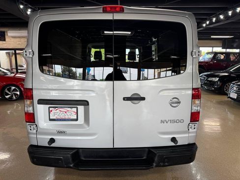 Used 2017 Nissan NV 1500 SV RWD image 7