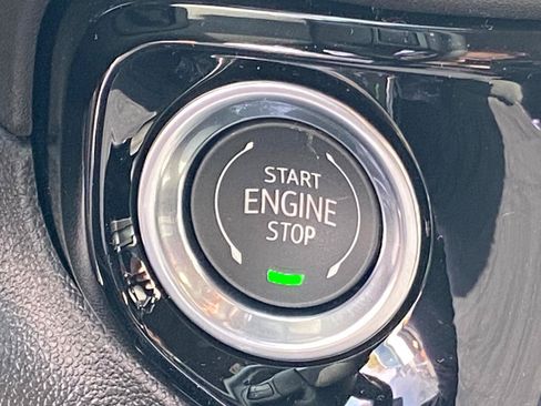 New 2026 Chevrolet Silverado 1500 RST w/ LPO, Dark Essentials Package AWD/4WD image 17