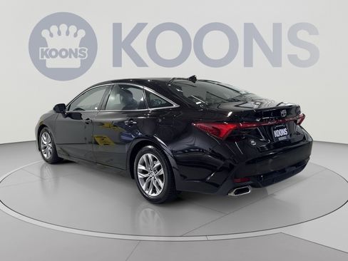 Used 2022 Toyota Avalon XLE FWD image 8