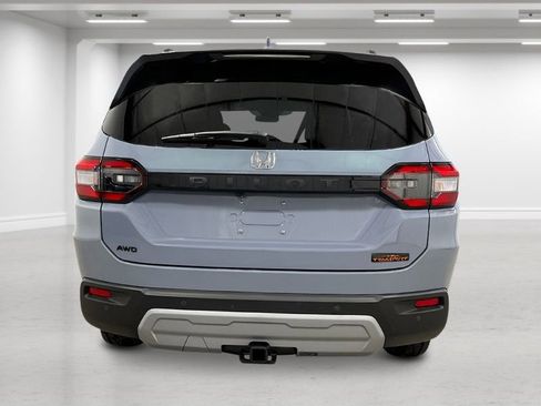 New 2025 Honda Pilot TrailSport image 5