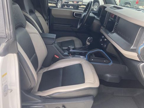 Used 2024 Ford Bronco Wildtrak AWD/4WD image 24