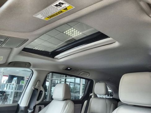 Used 2025 Honda Odyssey EX-L image 22