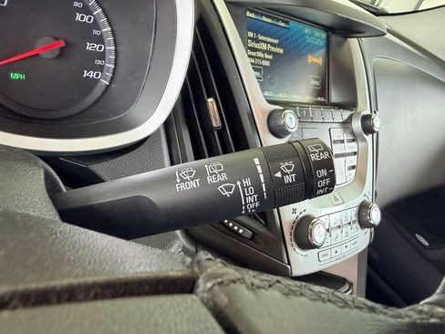 Used 2016 Chevrolet Equinox LT FWD image 23
