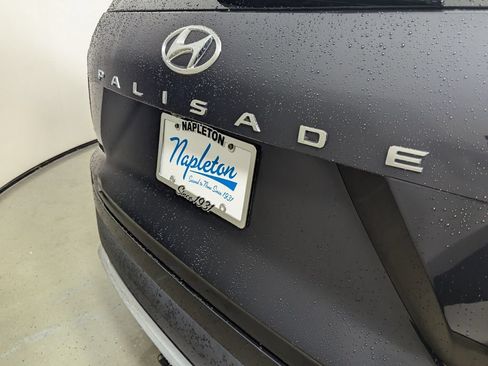 Used 2021 Hyundai Palisade SEL w/ Premium Package FWD image 9