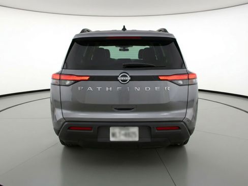 Used 2025 Nissan Pathfinder SV image 7
