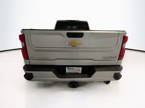 Used 2023 Chevrolet Silverado 2500 High Country image 6