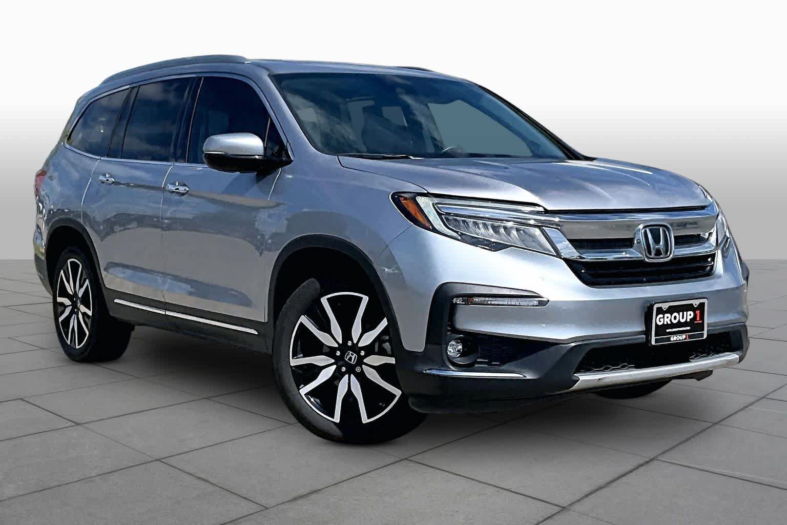 Used 2019 Honda Pilot Touring image 3