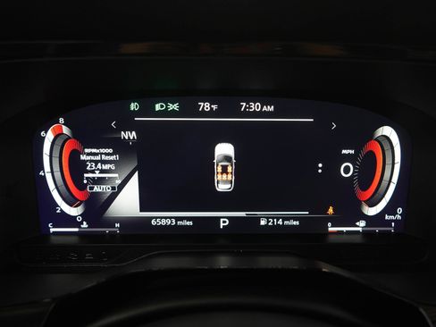 Used 2022 Nissan Pathfinder Platinum AWD/4WD image 22