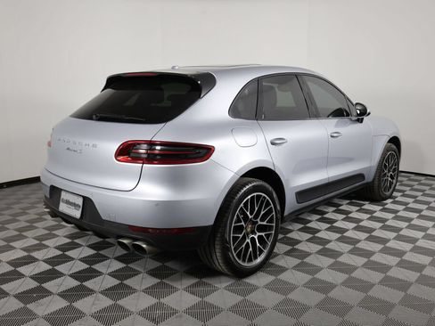 Used 2017 Porsche Macan S AWD/4WD image 2