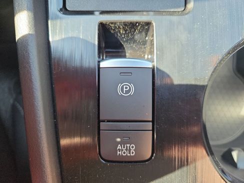 New 2026 Nissan Rogue SV FWD image 21