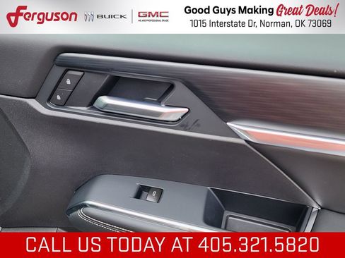 New 2026 GMC Acadia Elevation FWD image 39