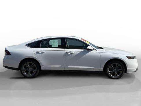 Used 2024 Honda Accord EX image 6