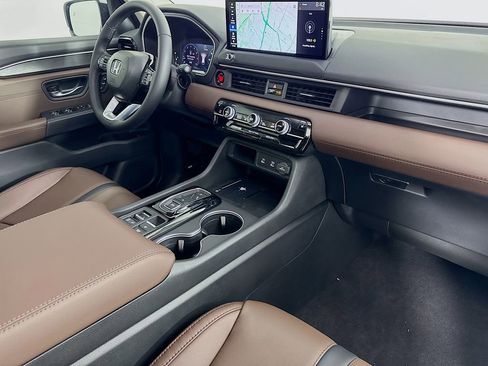New 2026 Honda Pilot Touring image 42