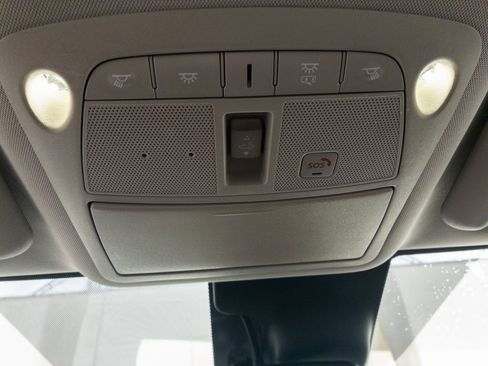 Used 2019 Nissan Rogue Sport SL w/ Premium Package image 32