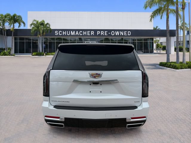 Certified 2025 Cadillac Escalade ESV Premium Luxury w/ Touring Package AWD/4WD image 6