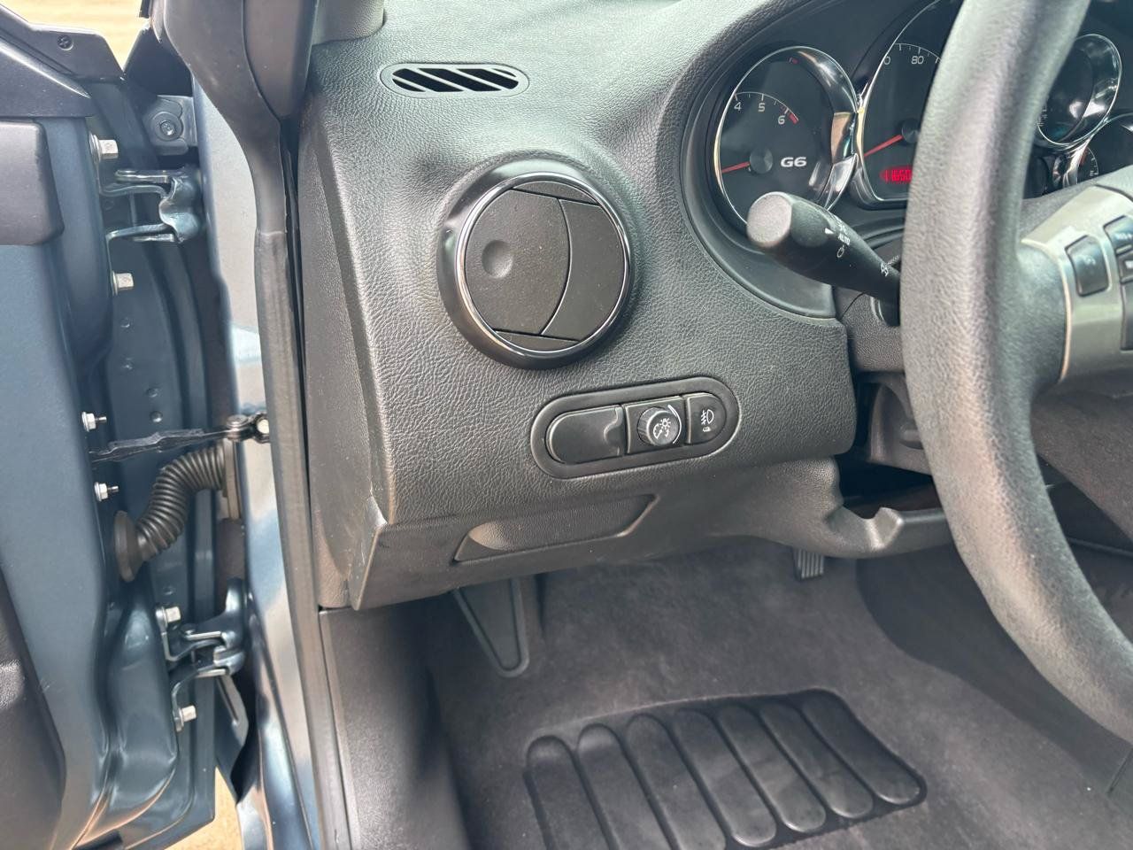 Used 2006 Pontiac G6 GT FWD image 11