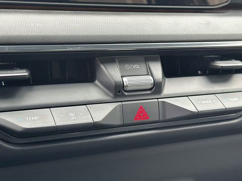 New 2026 Kia EV9 GT-Line AWD/4WD image 22