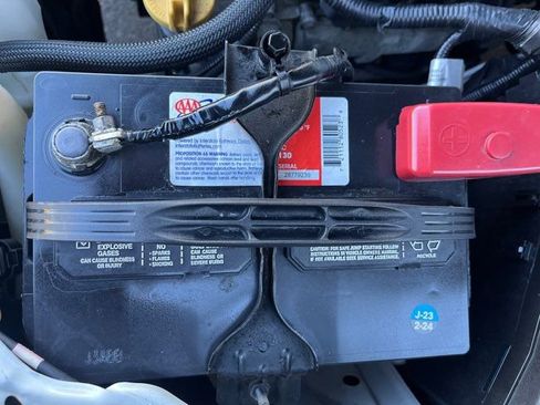 Used 2014 Subaru Outback 2.5i Limited image 37