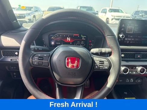 Used 2025 Honda Civic Type R image 6