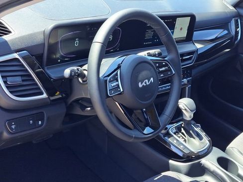 New 2026 Kia Seltos S AWD/4WD image 6