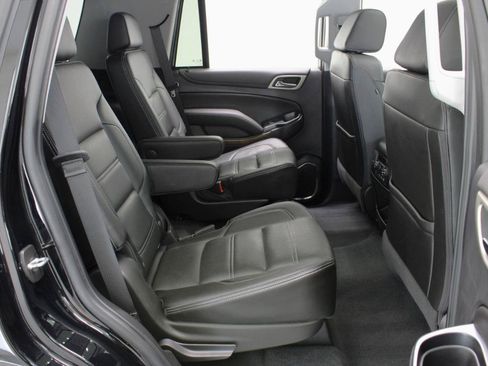 Used 2020 GMC Yukon Denali w/ Denali Premium Package AWD/4WD image 45