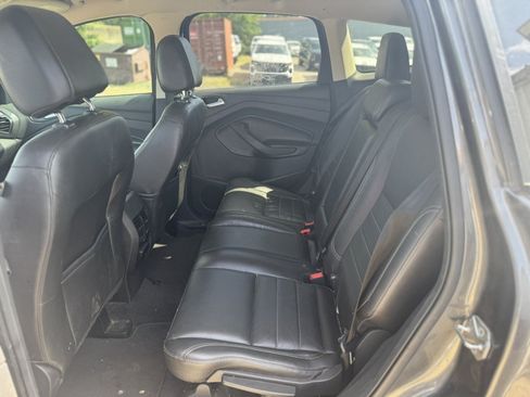 Used 2015 Ford Escape Titanium FWD image 8