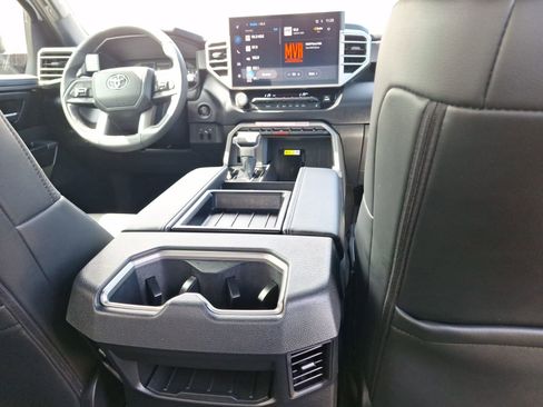 Used 2025 Toyota Tundra SR5 w/ SR5 Premium Package image 32