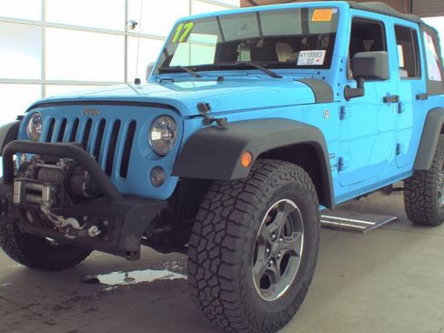 Used 2017 Jeep Wrangler Unlimited Sport w/ Quick Order Package 24S AWD/4WD image 1