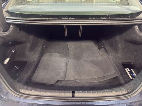 Used 2017 BMW 530i xDrive image 32