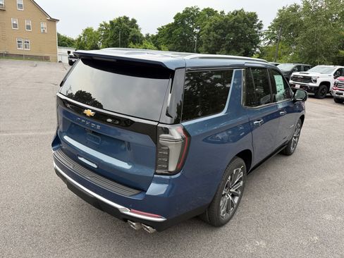 New 2026 Chevrolet Tahoe High Country AWD/4WD image 17