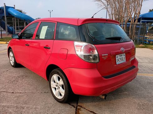 Used 2005 Toyota Matrix image 3