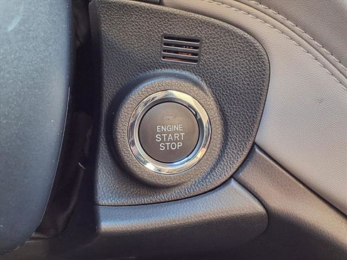 Certified 2025 Subaru Outback Premium image 10