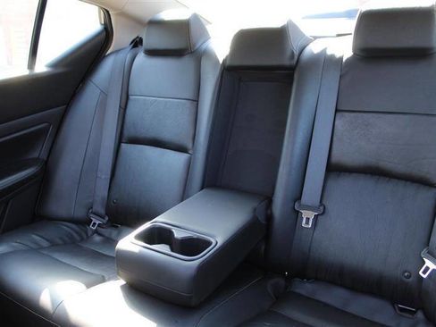 Used 2020 Nissan Altima 2.5 SL FWD image 24