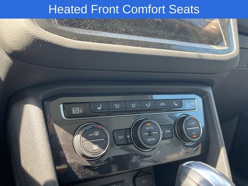 Used 2020 Volkswagen Tiguan SE image 13