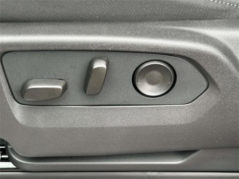 New 2026 Chevrolet Silverado 1500 LT w/ Safety Package image 18