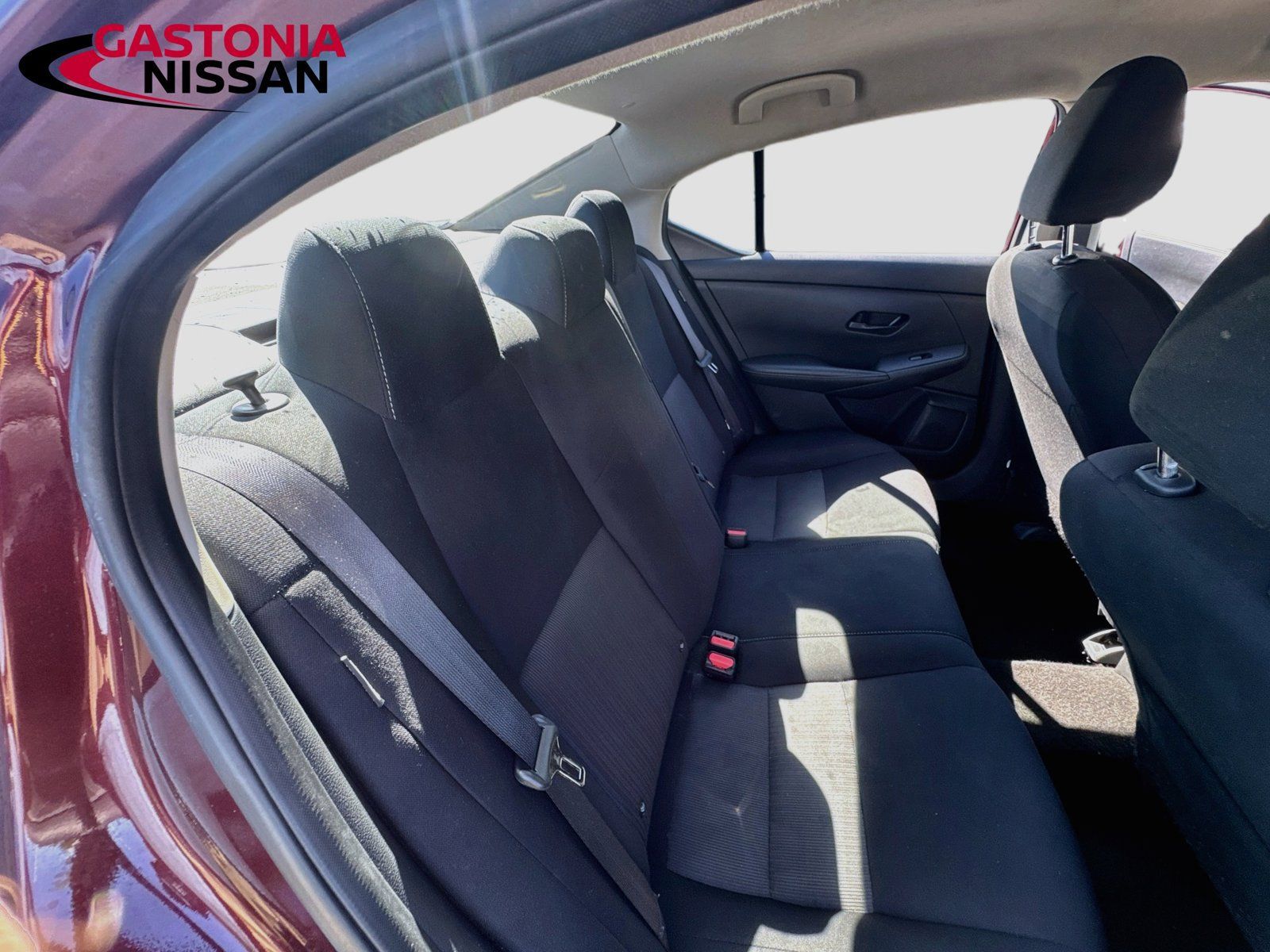 Used 2024 Nissan Sentra SV FWD image 32