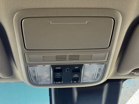 Used 2019 Honda Odyssey EX-L image 33