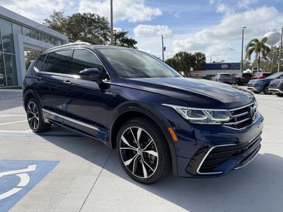 Certified 2023 Volkswagen Tiguan SEL R-Line
