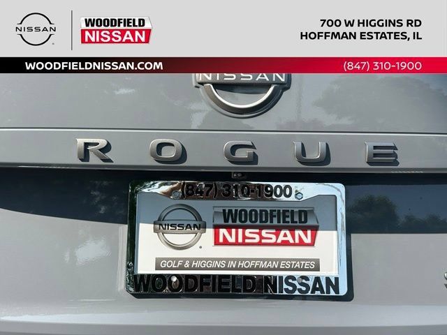 Certified 2025 Nissan Rogue SL w/ SL Premium Package AWD/4WD image 11