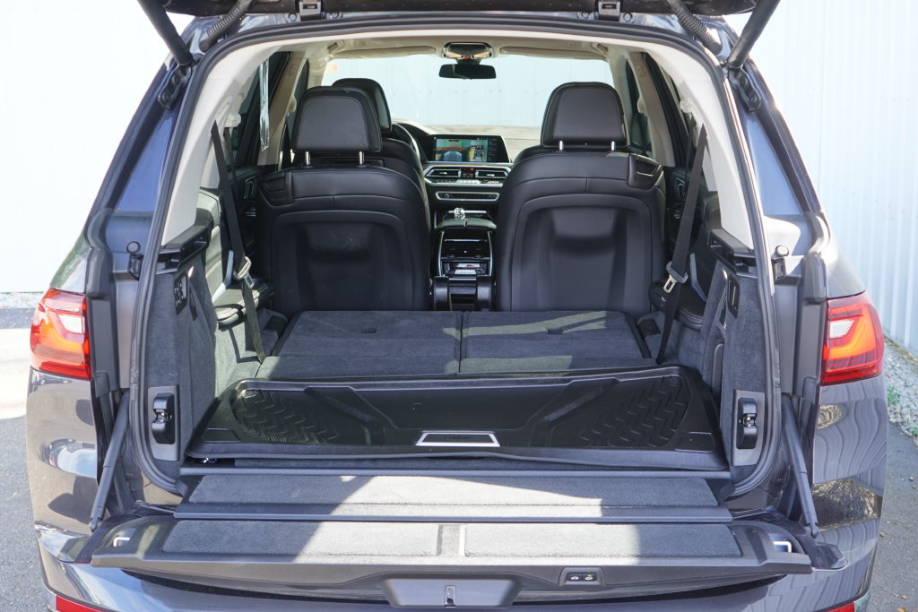 Used 2021 BMW X7 xDrive40i w/ Executive Package AWD/4WD image 9