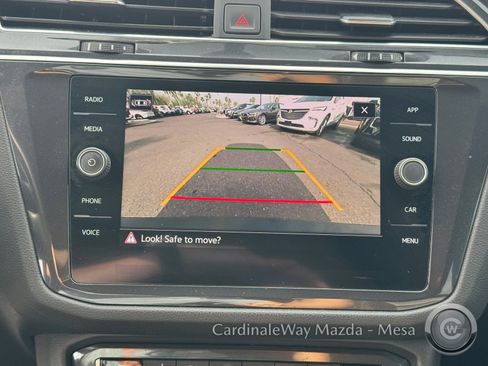 Used 2021 Volkswagen Tiguan SE R-Line FWD image 21