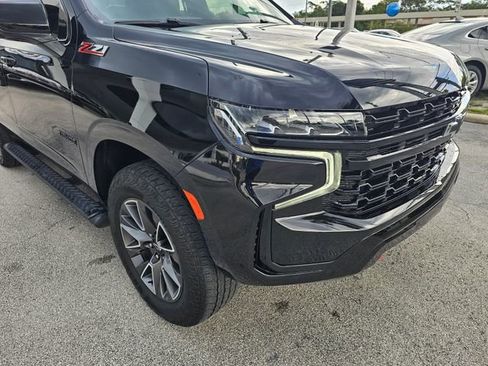 Used 2024 Chevrolet Tahoe Z71 w/ Luxury Package AWD/4WD image 9