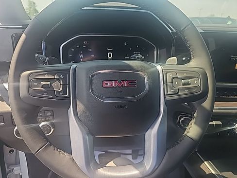 New 2026 GMC Sierra 1500 SLT w/ SLT Premium Plus Package AWD/4WD image 16