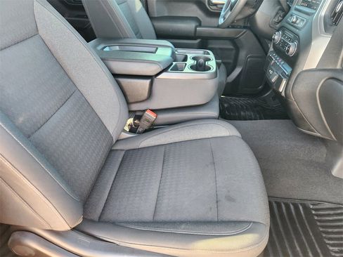 Used 2022 Chevrolet Silverado 1500 Custom image 14