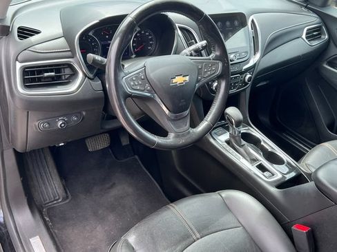 Used 2022 Chevrolet Equinox Premier AWD/4WD image 19
