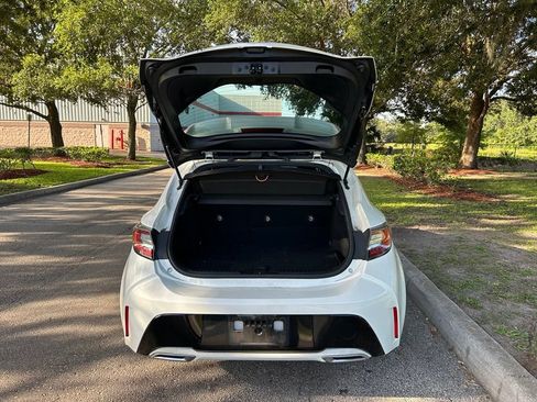 Used 2019 Toyota Corolla SE FWD image 11