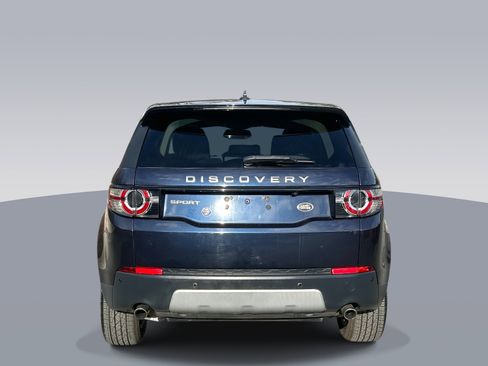 Used 2016 Land Rover Discovery Sport HSE image 4
